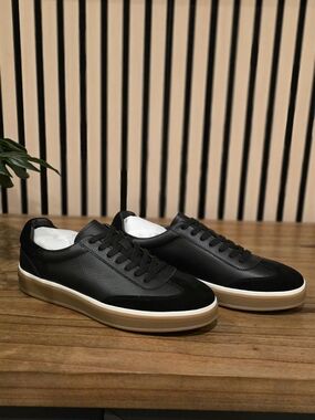 Men's Black Leather Low-Profile Sneakers with Gum Sole